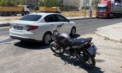 Motosiklet ile Otomobil Çarpıştı! Sürücü Hastaneye Kaldırıldı