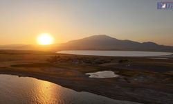 Van Gölü'nde Süphan Dağı ve Arin Gölü Aynı Karede Buluştu