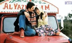 Van'da Kadir İnanır Anısına Açık Hava Sineması! "Selvi Boylum Al Yazmalım"