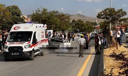 Van’da Trafik Kazası: 1 Ölü, 1’i ağır 4 Yaralı