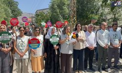 Van’da kadınların gece nöbeti: 1,5 ay sonra ifadeye çağrıldılar