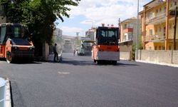 Van’da Bir Sokak Daha Yenilendi! 430 Metrelik Yol Yenilendi