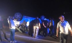 Van’dan Ankara’ya giden minibüs devrildi: Çok sayıda yaralı var