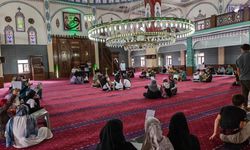 Van’da yaz Kur’an kursu öğrencileri yarıştı