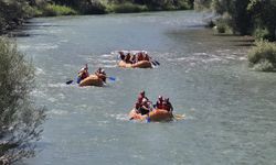 Nefes kesen mücadele! Botlar alabora oldu, sporcular pes etmedi