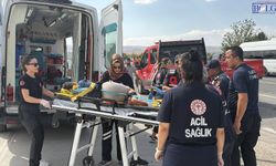 Elazığ’da feci kaza! 3’ü çocuk 7 kişi yaralandı, ekipler güneşten korumak için çarşaf gerdi