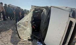 Van’da Korkutan Kaza! Takla Atan Araçtan 6 Yaralı Çıktı