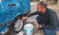 Çocukluk Hayalini Gerçekleştirdi! 32 Yıllık Şahin’ine Gözü Gibi Bakıyor