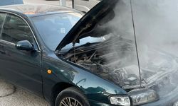 Van’da Otomobil Yangını! Vatandaşlar Müdahale Etti