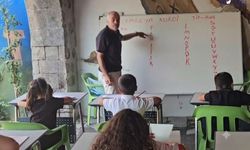 Cezaevinden Çıktı, Çocukların Anadil Yolculuğuna Destek Oldu