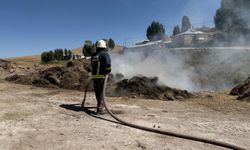Van Çaldıran’da korkutan yangın! Kuru ot yığını alevlere teslim oldu