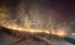 Van’da gece saatlerinde yangın paniği!