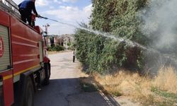 Van'da bahçede yangın çıktı ekipler söndürdü
