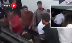Van Otogarı Karıştı: Yolcu ile Firma Çalışanı Kavga Etti! Kameraya Yansıdı