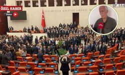 Van’da konuşan Sinan Çiftyürek: “Kürt meselesini "terör" parantezine sıkıştırmak doğru değil ”