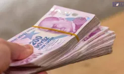 Memur Ve Emeklilere Müjde: İşte 2027 Maaşları İçin Yeni Rakam!