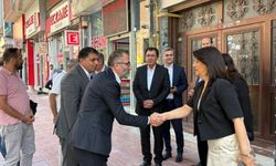 Pervin Buldan ve DEM Parti heyetinden Van Gölü Gazeteciler Camiyetine Çıkarma