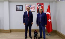 Van’da 50 yıllık markaya dikkat çeken ziyaret! Süer, Vanet Gıda’yı ziyaret etti