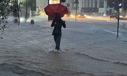 Meteoroloji’den peş peşe sağanak uyarısı: Sel ve heyelan riskine dikkat!