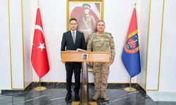 Kaymakam Çelik, Van İl Jandarma Komutanı Avkıran’ı ziyaret etti