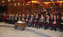 Van’da 29 Ekim Cumhuriyet Bayramı kutlandı