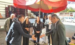 Van’da DEM Parti sebze hali esnafını ziyaret etti