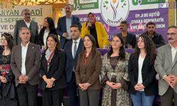 Van’da DEM Parti’nin yeni eş başkanları belli oldu