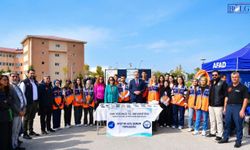Van YYÜ’de 700 öğrenci afetlere karşı gönüllü oldu