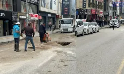 Van’ın En İşlek Caddelerinden Biri Trafiğe Kapatıldı