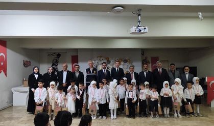 Van’da Kur’an Kursu Öğrencilerinin Mezuniyet Sevinci