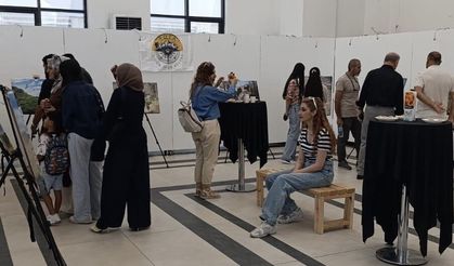 Van'da Dağcıların ilk fotoğraf sergisi yoğun ilgi gördü