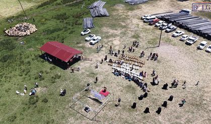 Yüksekova'da gölgelikli sağım alanları hizmete açıldı