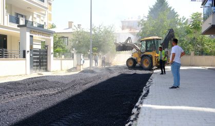 Van’da mahalle sakinlerinin yıllardır beklediği yol yapıldı