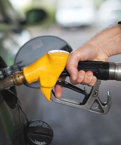 Akaryakıt Tabelaları Yine Değişti: Motorin Bazı İllerde 81 TL'yi Geçti!