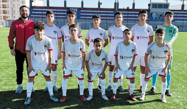 Vanspor U14 takımı ligde 5'te 5 yaptı