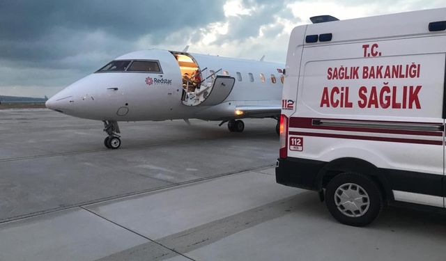 Van’da bir bebek ve 10 yaşındaki çocuk ambulans uçakla İstanbul’a sevk edildi