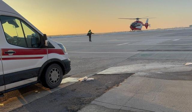 Ambulans helikopter 3 yaşındaki çocuk için havalandı