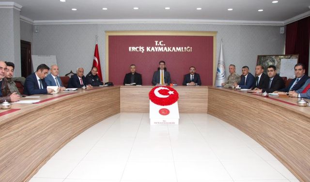 Erciş’te Uluslararası İnci Kefali Göçü Kültür ve Sanat Festivali hazırlığı...