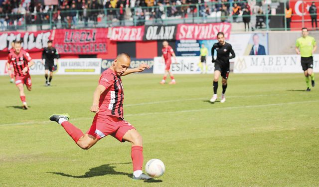Vanspor ligdeki yedinci mağlubiyetini aldı