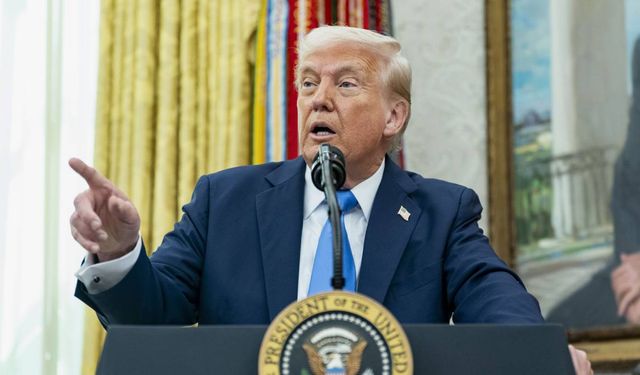 Trump: "Grönland'a sahip olmamız gerekiyor"
