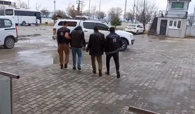 Van'da 13 organizatör tutuklandı