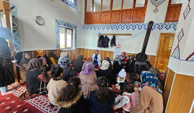 Sağlık ekiplerinden bulaşıcı hastalıklardan korunma eğitimi