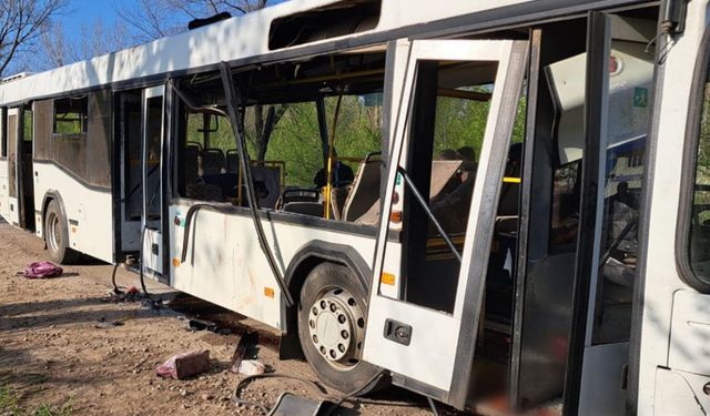 Sivilleri taşıyan otobüse saldırı: 9 ölü, 30 yaralı