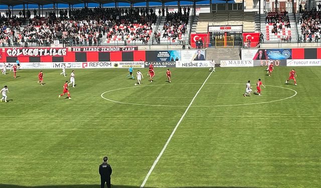 Vanspor, Karaman'ı 4 golle uğurladı:4-1