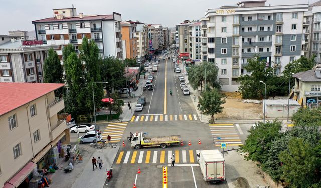 Van’da Eski Cezaevi Caddesi Yenilenerek Trafiğe Açıldı