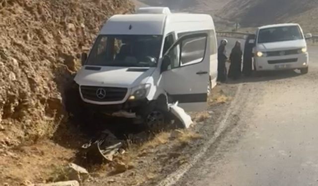 Bahçesaray Yolunda Facianın Eşiğinden Dönüldü