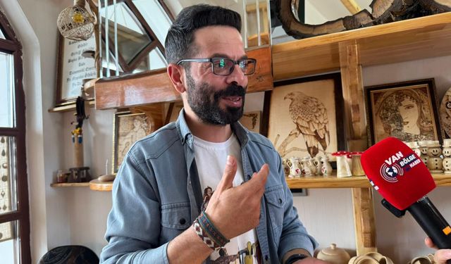 Yedi kadın bir sanat: Ahşap Bahçesaray’da Hayat Buluyor