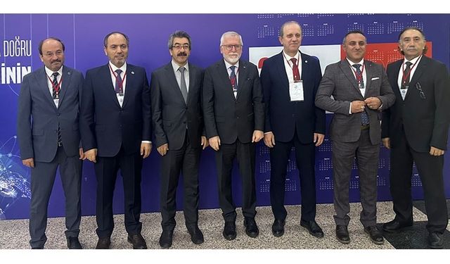 ETÜ Rektörü 2030 Yükseköğretim toplantısında