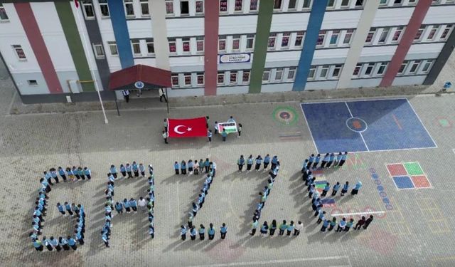 Başkale'de ortaokul öğrencilerinden Gazze'ye duygusal destek