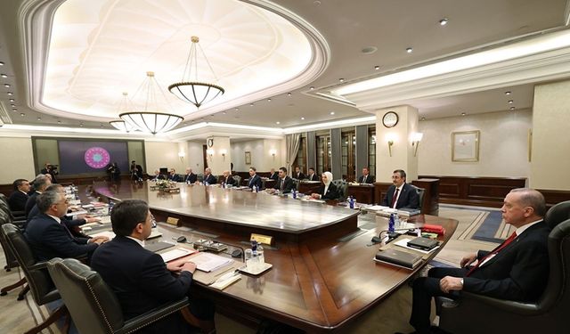 Cumhurbaşkanlığı Kabinesi Yarın Toplanıyor: Ana Gündem Barış Süreci